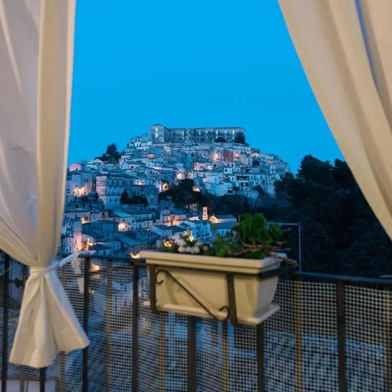 La Casa Di Matilde Bed & Breakfast Ragusa Exterior photo